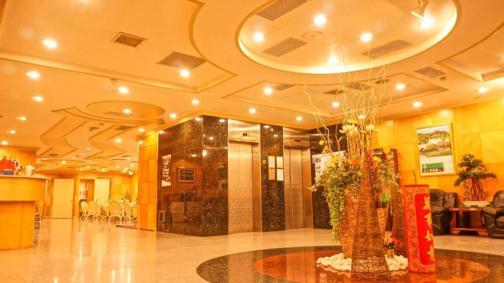 Hwa Du Hotel Tainan Exterior foto