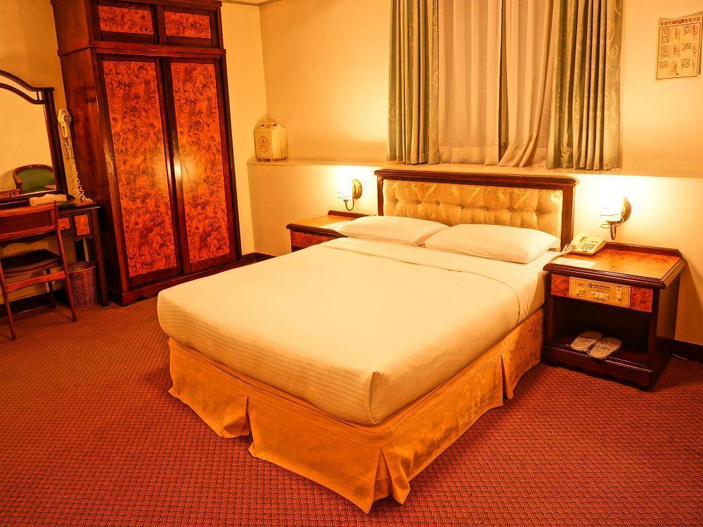 Hwa Du Hotel Tainan Exterior foto